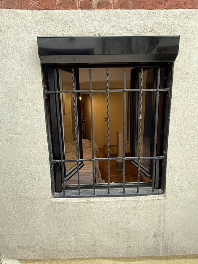 Remplacement de monobloc filaire et pose de grille de défense à Courbevoie
