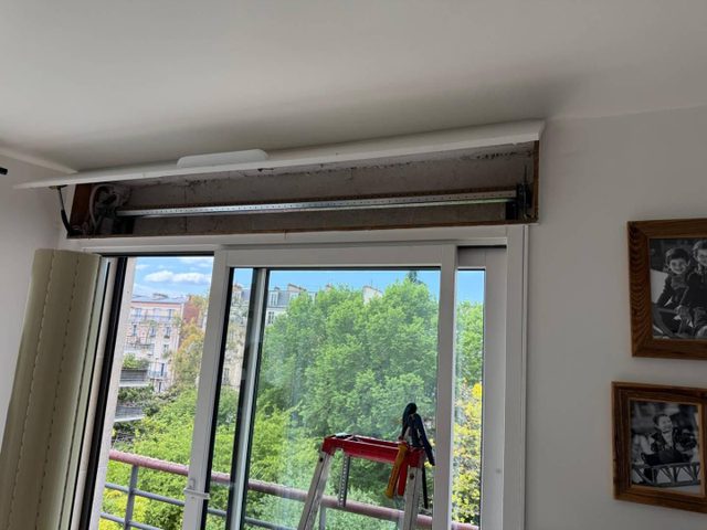 Remplacement Volet Traditionnel par Volet Motorisé Somfy - Levallois-Perret