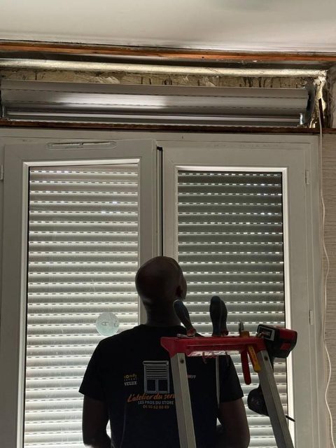 Remplacement volet roulant traditionnel Somfy radio io à Meudon